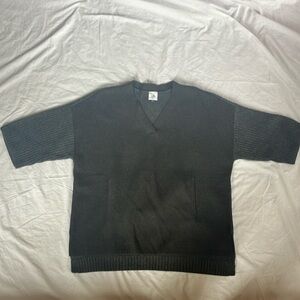 NWOT CAbi Charcoal Grey V-Neck Sweater with Three-Quarter Sleeves